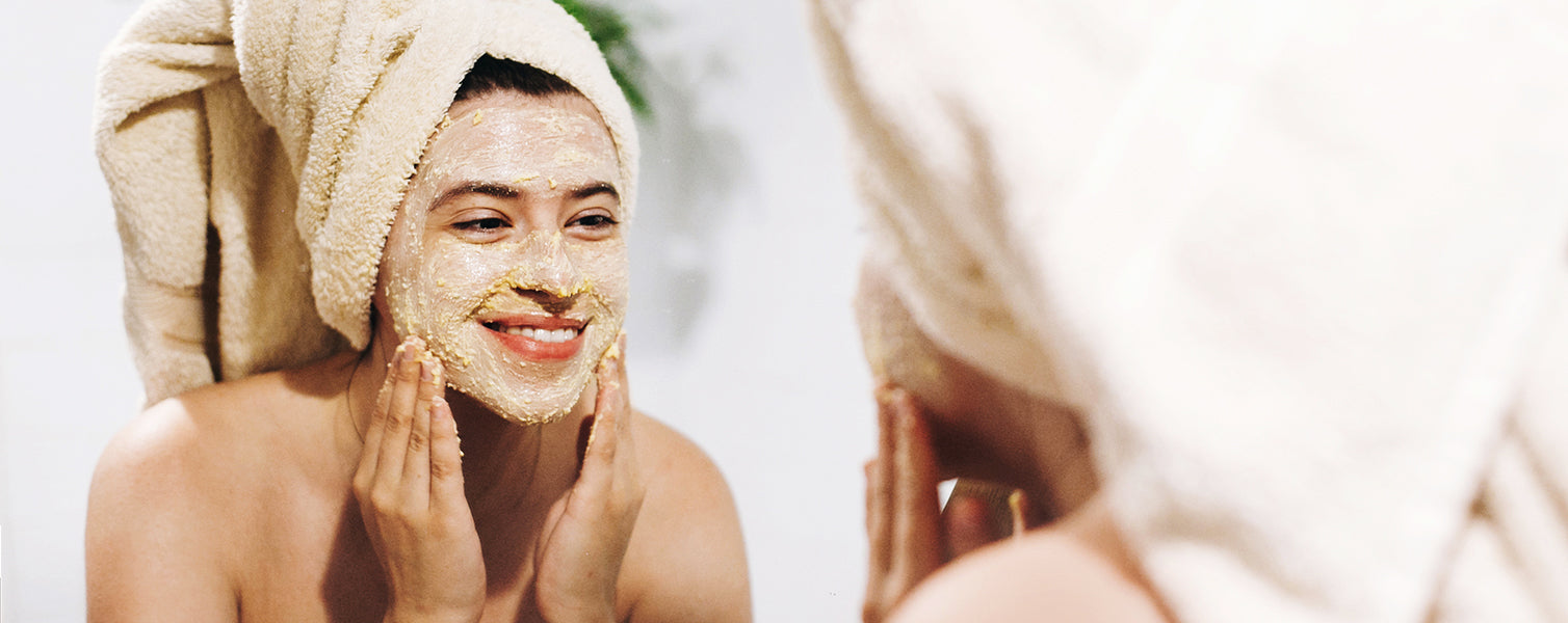 7 Benefits of Using Facial Scrubs in a Right Way